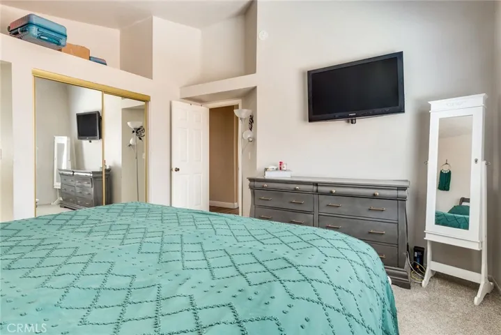 16074 Union Avenue, Lake Elsinore, California 92530