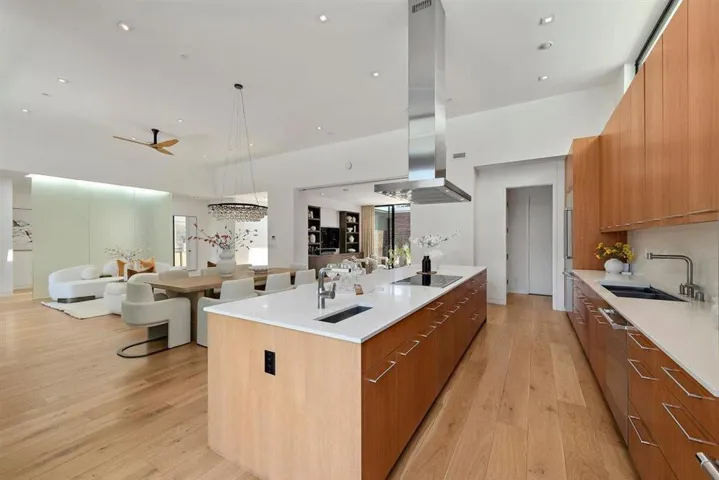840 Los Altos Avenue, Los Altos, California 94022