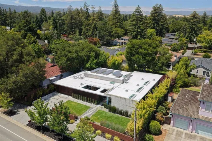 840 Los Altos Avenue, Los Altos, California 94022