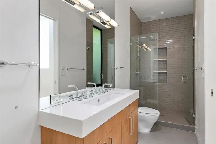 840 Los Altos Avenue, Los Altos, California 94022