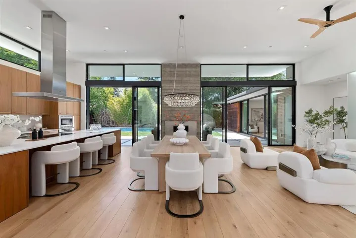 840 Los Altos Avenue, Los Altos, California 94022