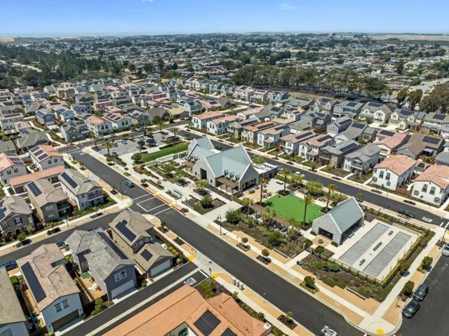 445 Russell Way, Marina, California 93933