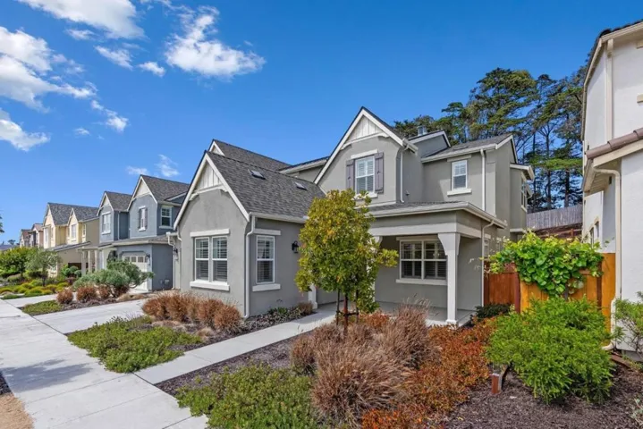 445 Russell Way, Marina, California 93933