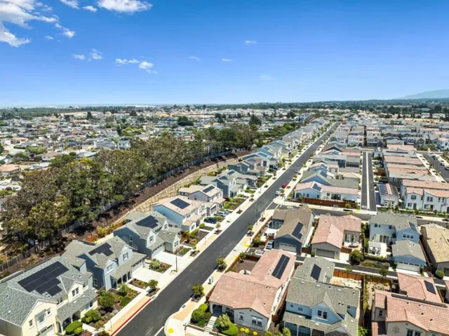 445 Russell Way, Marina, California 93933