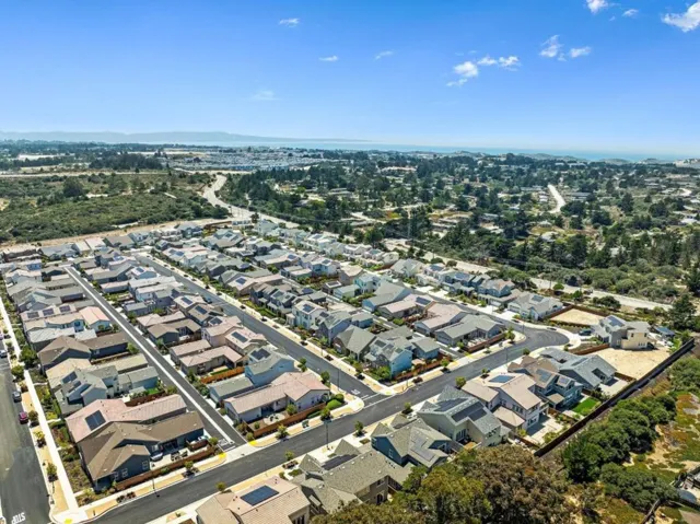 445 Russell Way, Marina, California 93933