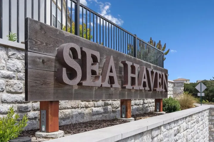 445 Russell Way, Marina, California 93933