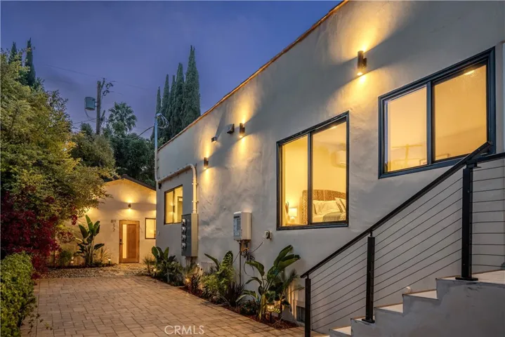 811 N Vendome Street, Los Angeles, California 90026