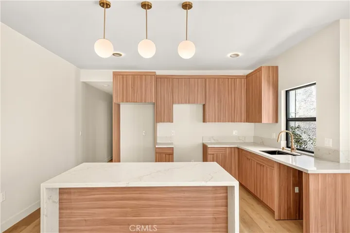 811 N Vendome Street, Los Angeles, California 90026