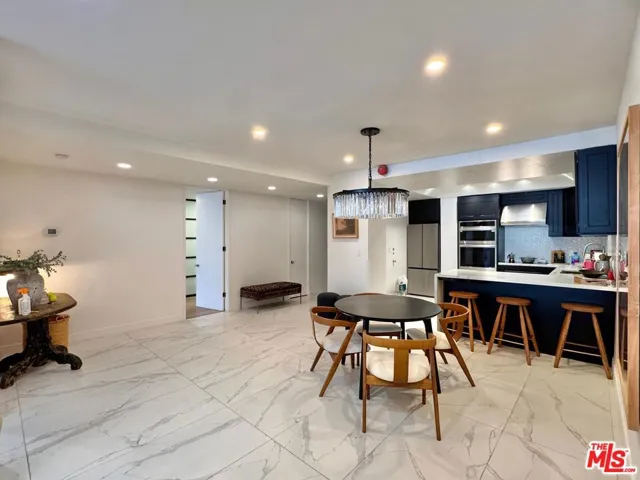 1100 Alta Loma Road 902, West Hollywood, California 90069
