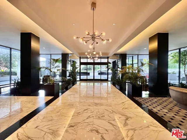 1100 Alta Loma Road 902, West Hollywood, California 90069