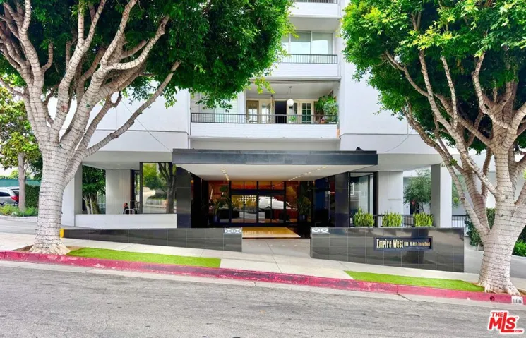 1100 Alta Loma Road 902, West Hollywood, California 90069