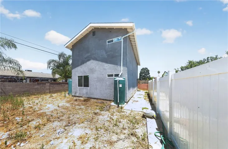 9959 Wisner, San Fernando, California 91345