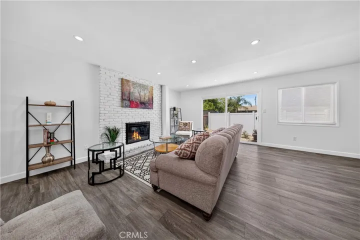 9959 Wisner, San Fernando, California 91345