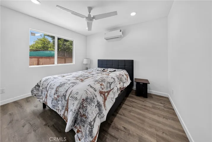 9959 Wisner, San Fernando, California 91345