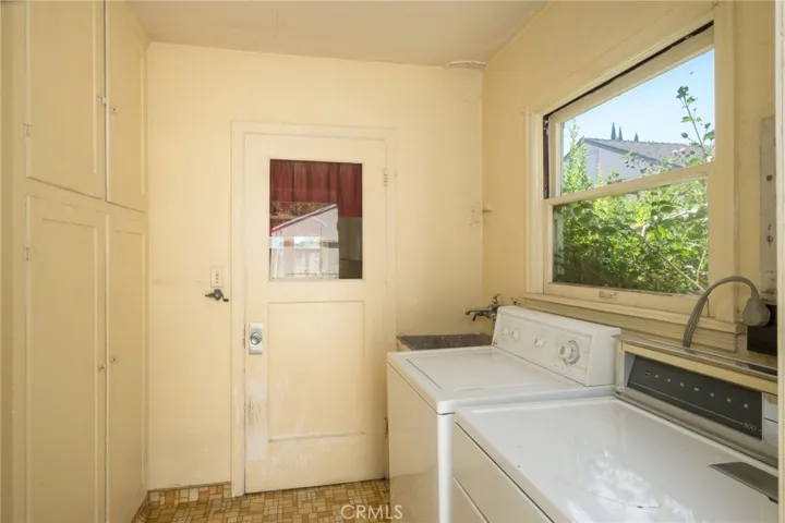 1845 N Arthur, Fresno, California 93705