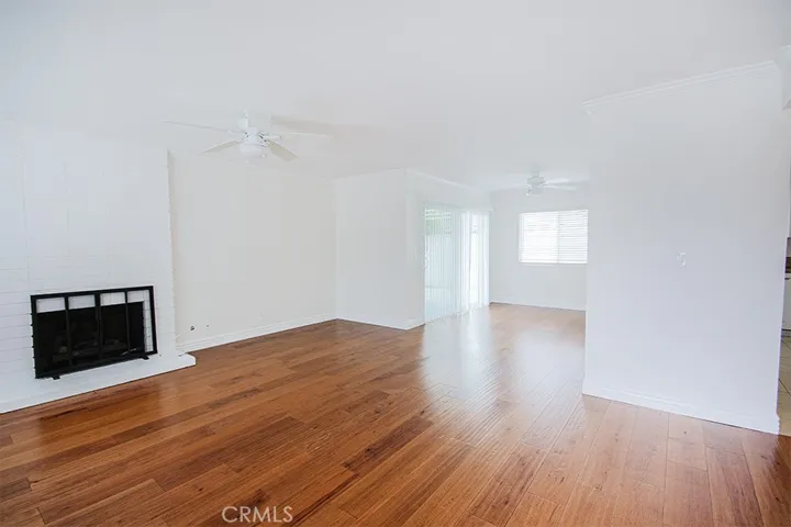 121 Lisa Lane A, Costa Mesa, California 92627
