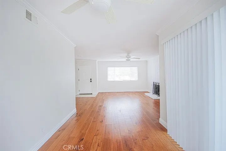 121 Lisa Lane A, Costa Mesa, California 92627