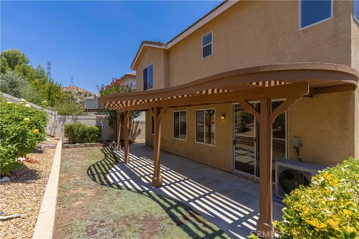 28549 Silverking Trail, Saugus, California 91390