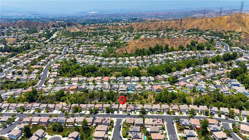 28549 Silverking Trail, Saugus, California 91390