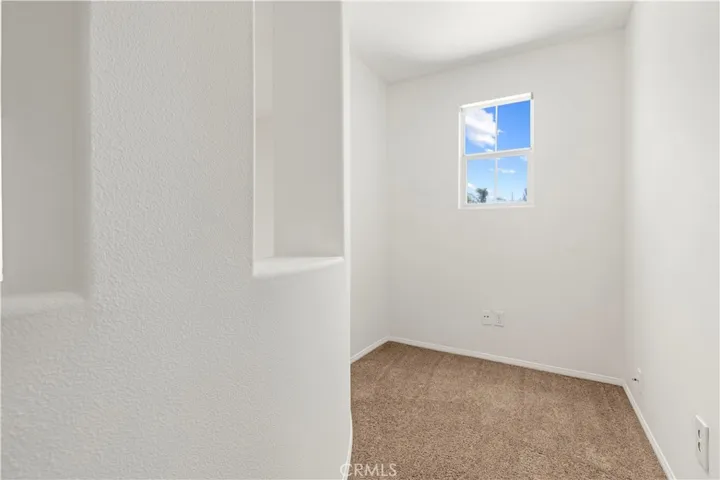 28549 Silverking Trail, Saugus, California 91390
