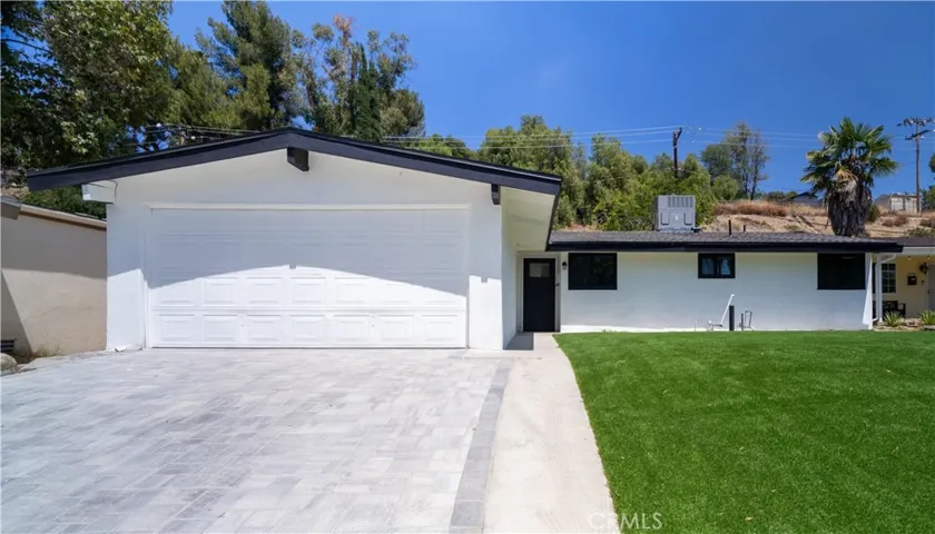 27316 Altamere Avenue, Canyon Country, California 91351