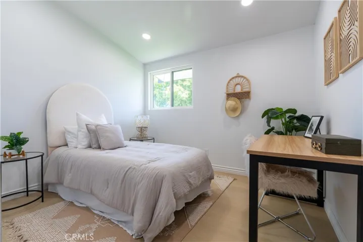 27316 Altamere Avenue, Canyon Country, California 91351