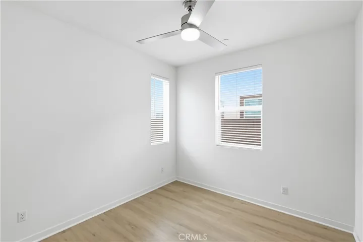 Downstairs (unused) bedroom