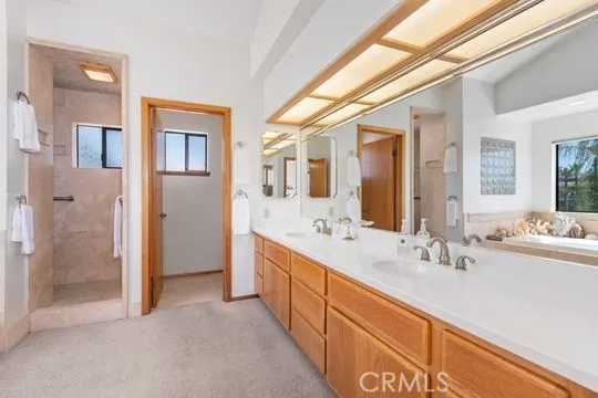 30181 Swan Point, Canyon Lake, California 92587