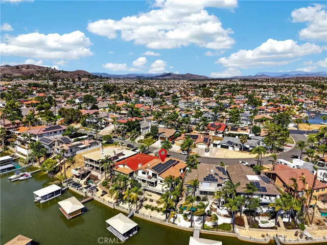 30181 Swan Point, Canyon Lake, California 92587