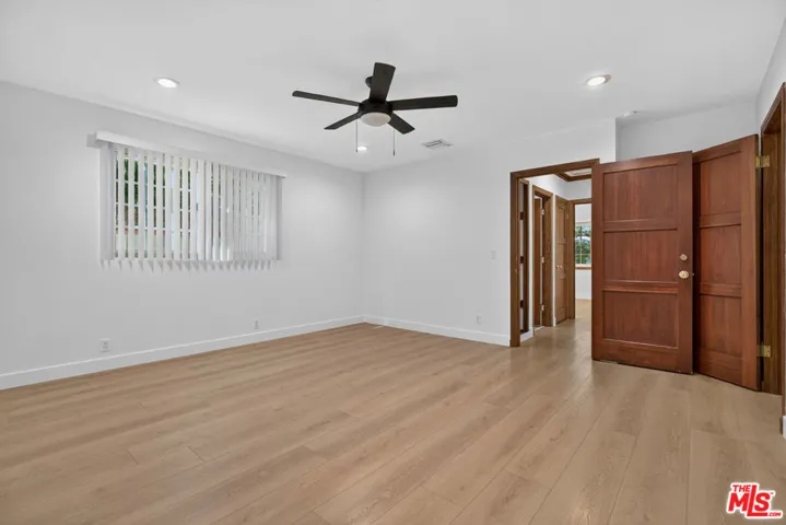 1811 N Avon Street, Burbank, California 91505