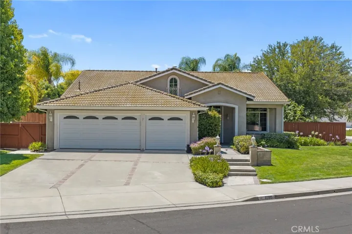 32015 Via Bonilla, Temecula, California 92592