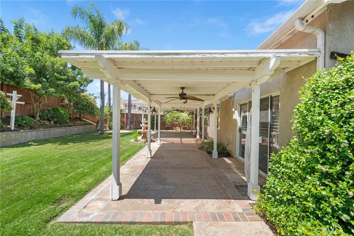 32015 Via Bonilla, Temecula, California 92592