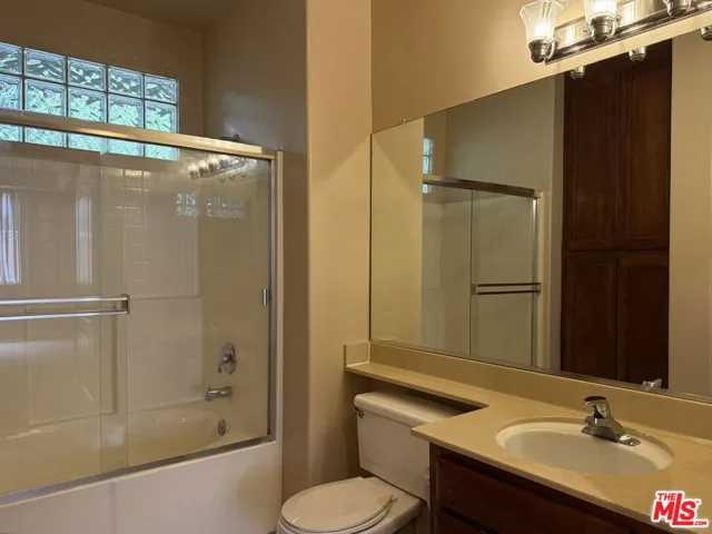 10275 Missouri Avenue #102, Los Angeles, California 90025