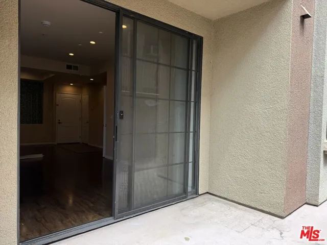 10275 Missouri Avenue #102, Los Angeles, California 90025