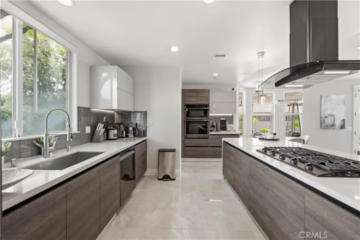 138 E Longden Avenue, Arcadia, California 91006