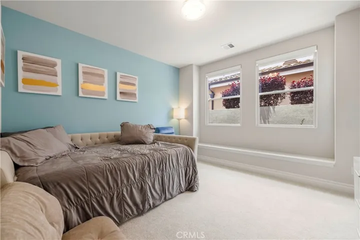 Bedroom Down