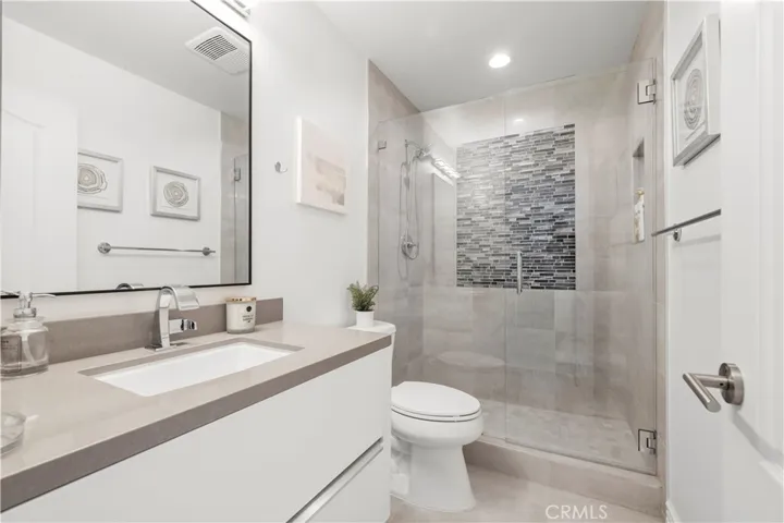 Full Bath Down