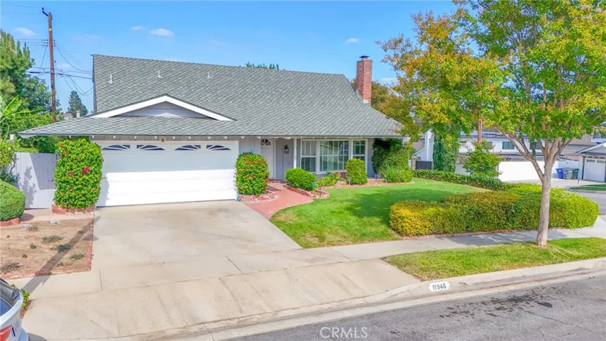11948 La Serna, La Mirada, California 90638