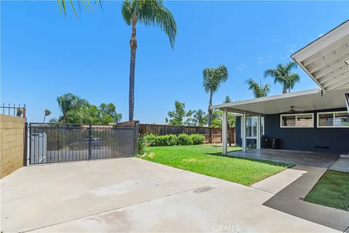 RV/boat parking or recreational vehicle parking with private gate