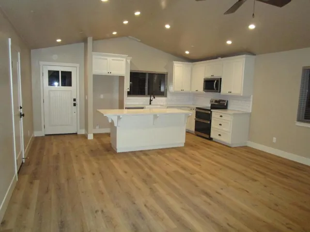 875 Bolado Road, Tres Pinos, California 95075