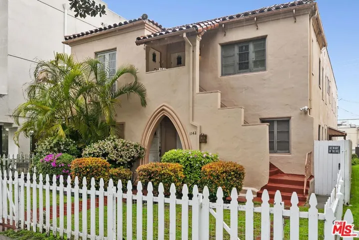 1142 S Clark Drive 4, Los Angeles, California 90035