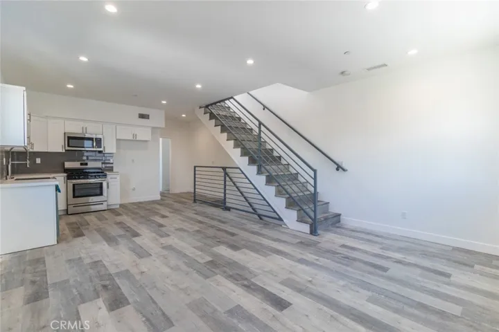 5144 Riverton, North Hollywood, California 91601