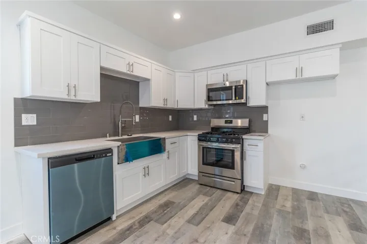 5144 Riverton, North Hollywood, California 91601