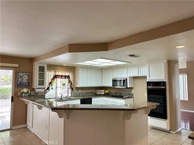 40205 White Leaf, Murrieta, California 92562