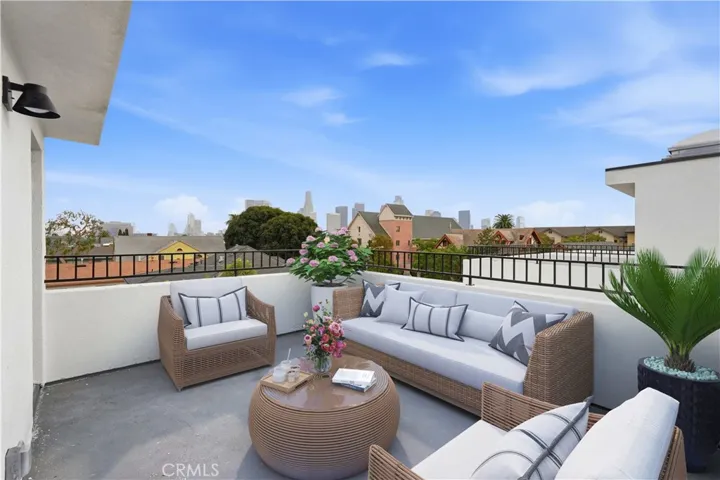 206 N Union Avenue, Echo Park, California 90026