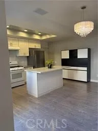 7615 Glade Avenue 116, Canoga Park, California 91304