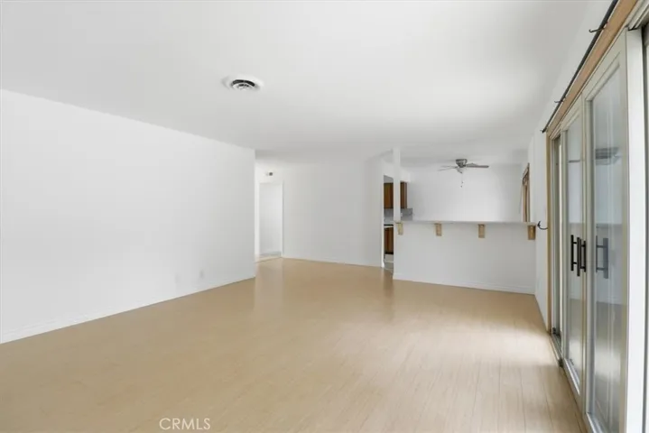 577 Houston, Thousand Oaks, California 91360