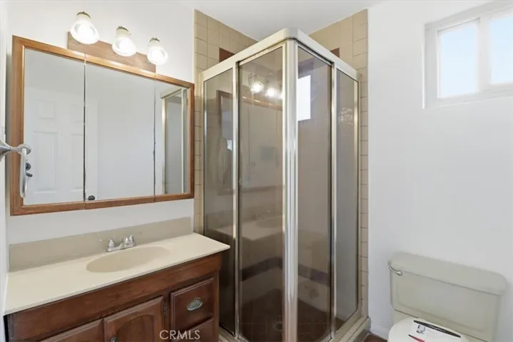 577 Houston, Thousand Oaks, California 91360