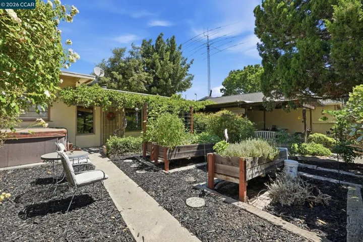 407 Harlow Dr, Antioch, California 94509