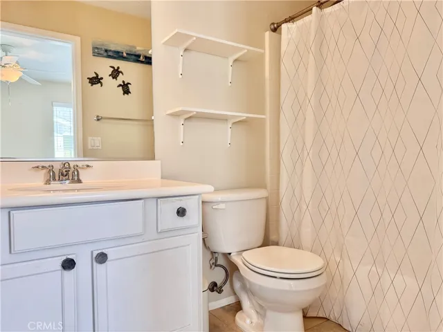 Secondary en suite bedroom